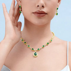 Vioraia Luxurious Emerald Green Jewelry Set