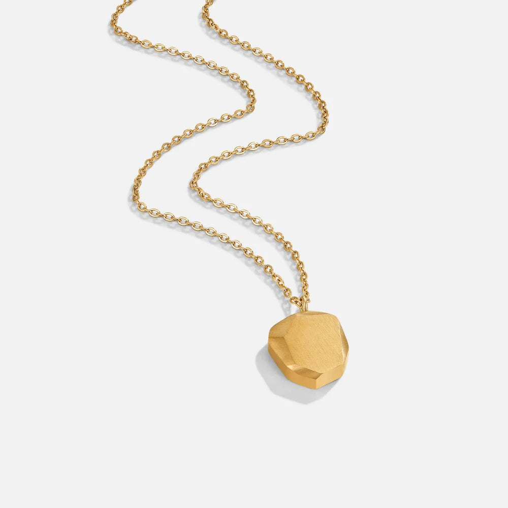 Vioraia Camille Pendant Necklace