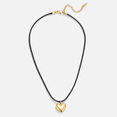 Vioraia Esme Heart Necklace