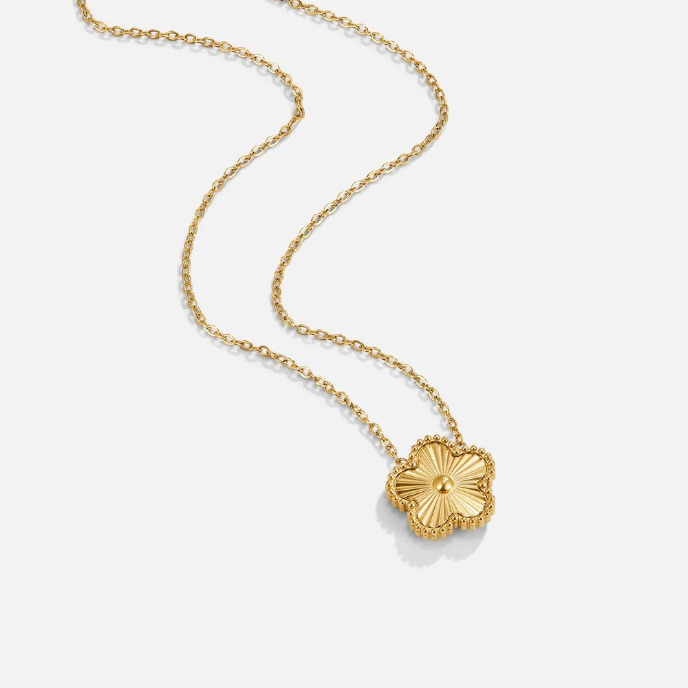 Vioraia Golden Clover Necklace