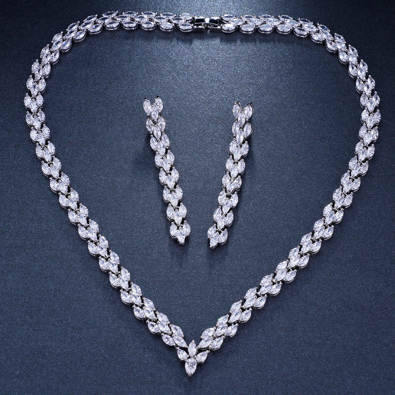 Vioraia Vibrant Zircon Leaf Jewelry Set