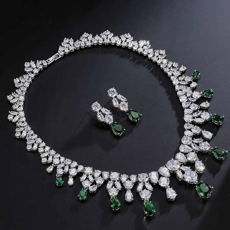 Vioraia Dazzling Drops Jewelry Set