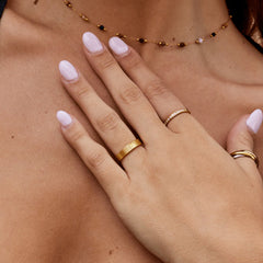 Vioraia Soleil Gold Band Ring