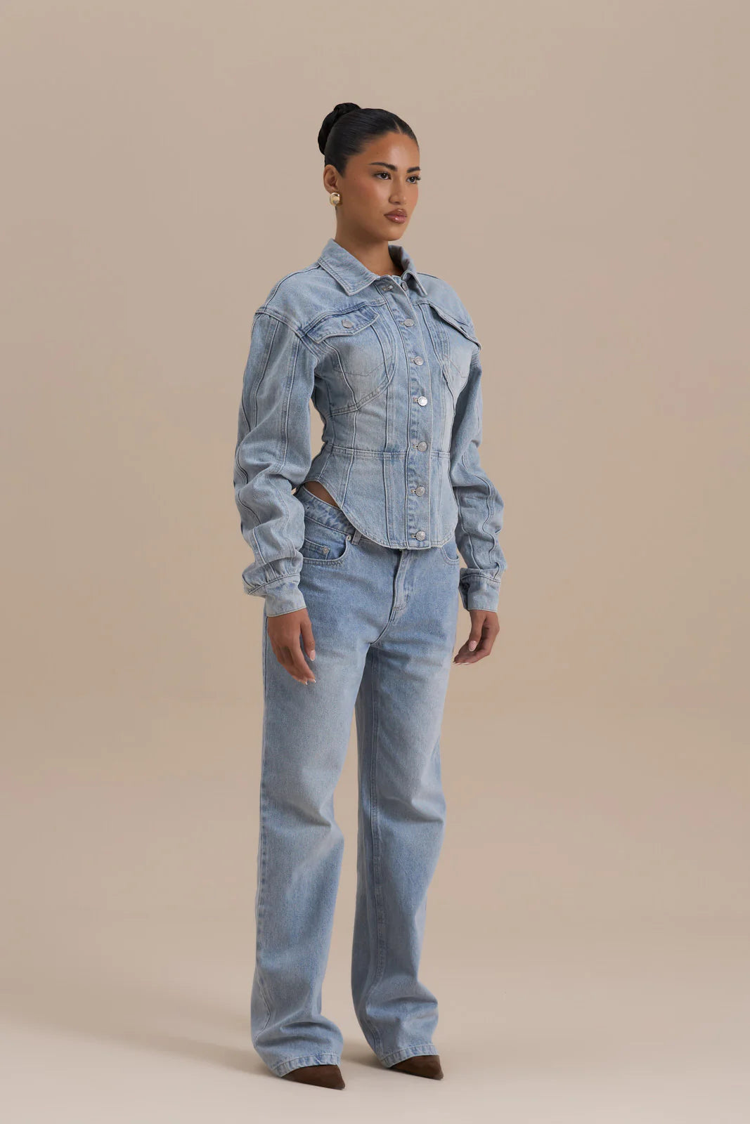 WANDER STRAIGHT LEG JEANS WITH ADJUSTABLE WAIST | MID WASH DENIM