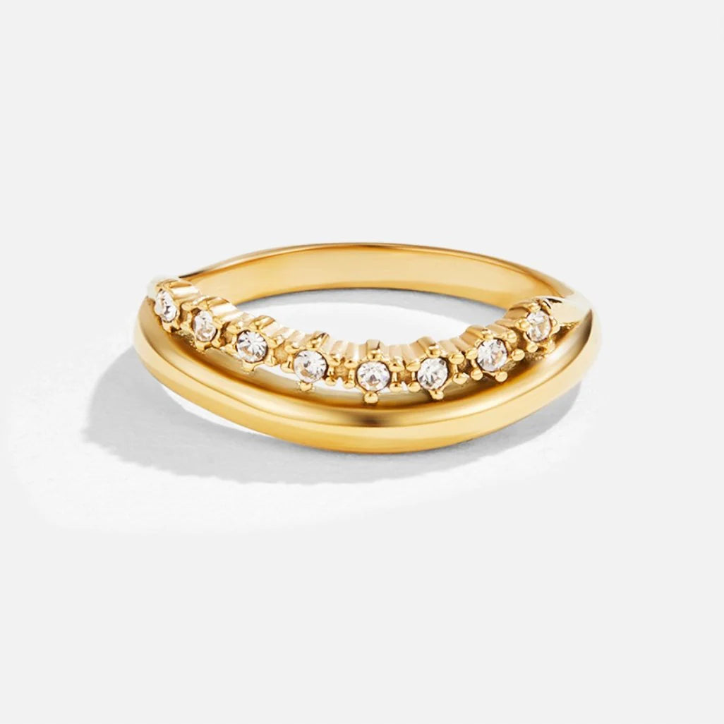 Vioraia Marissa White Crystal Layered Ring