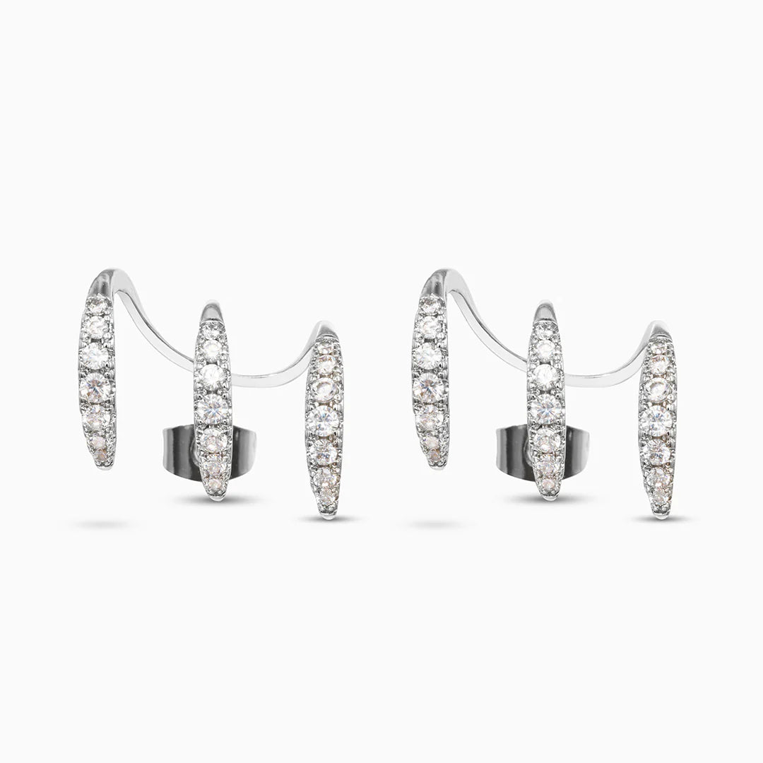 Vioraia Sparkling Three-Claw Earrings