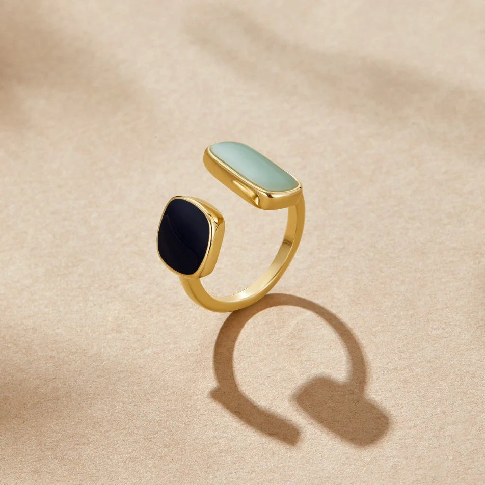 Vioraia Aquamarine Wrap Ring