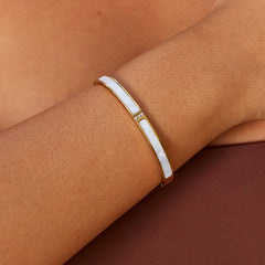 Vioraia White Sahara Gold Bangle