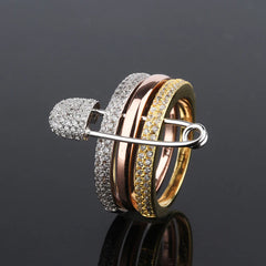 Vioraia Lustrous Pin Ring