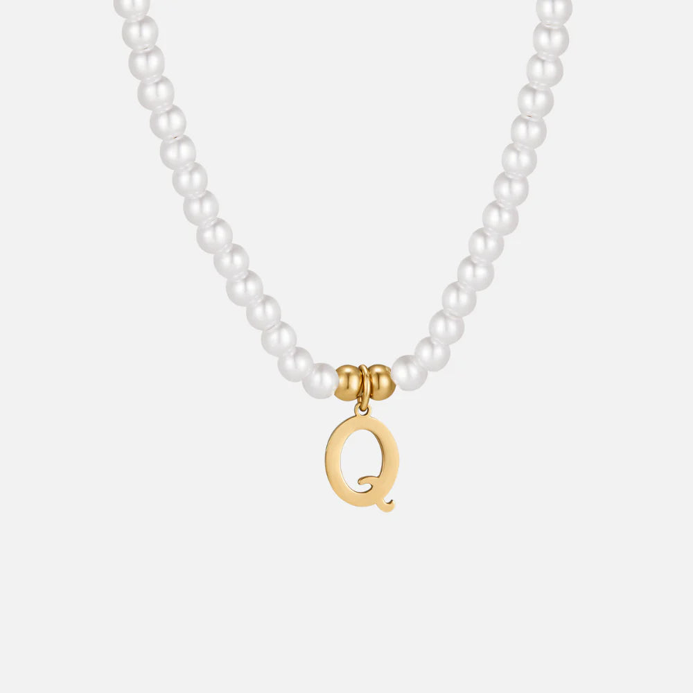 Vioraia Letter Pearl Necklace