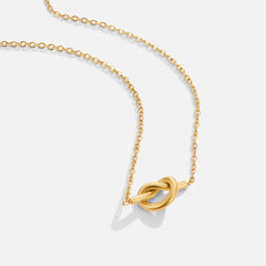 Vioraia Adela Knot Necklace