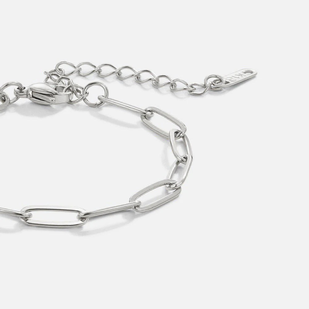 Vioraia Paperclip Silver Bracelet