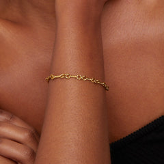 Vioraia Figaro Gold Knot Chain Bracelet