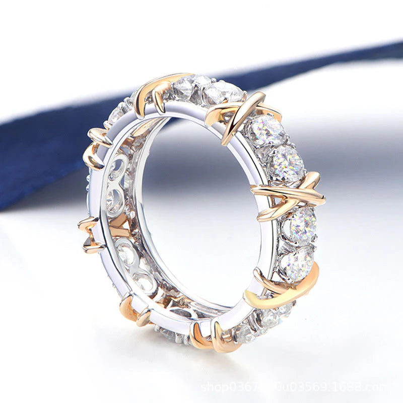Vioraia Voyage Ring