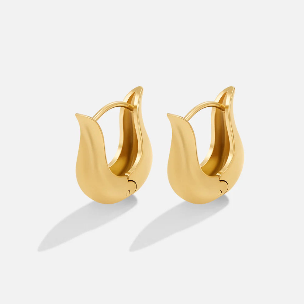 Vioraia Harper Gold Hoop Earrings