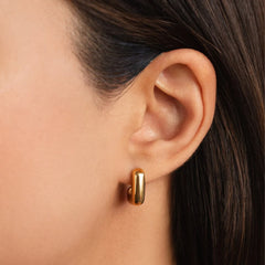 Vioraia Alice Square Hoop Gold Earrings