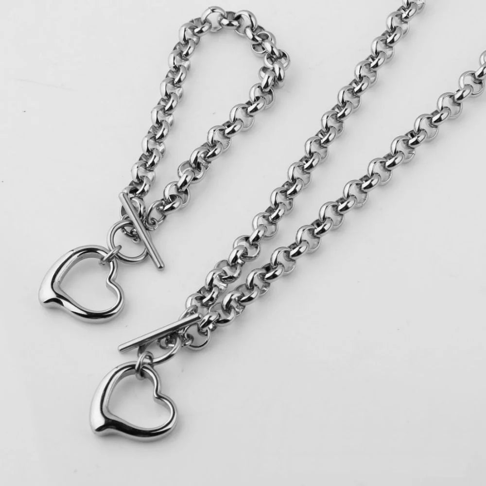 Vioraia Vintage Toggle Clasp Heart Jewelry Set