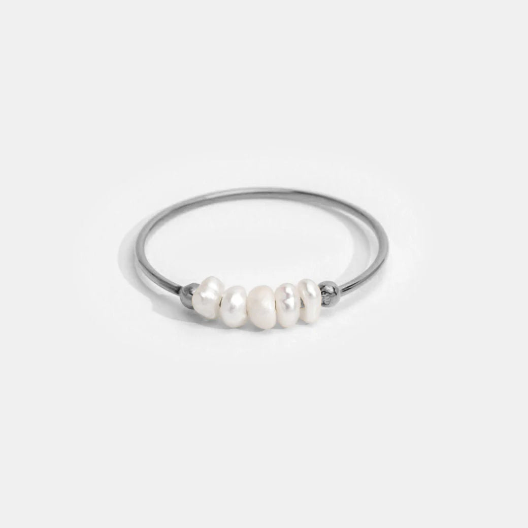 Vioraia Classic Freshwater Pearl Silver Ring