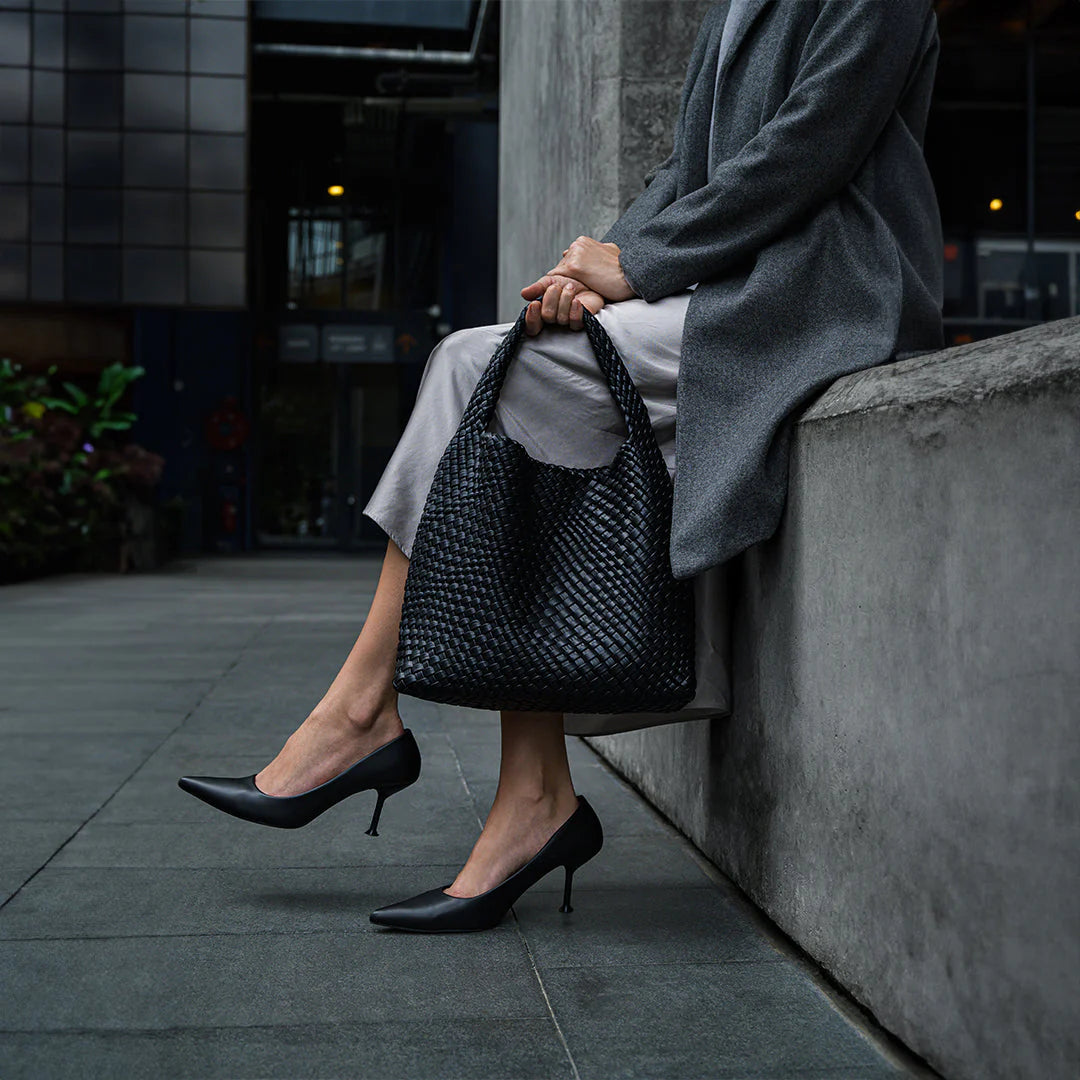Vioraia Jocelyn Shoulder Bag