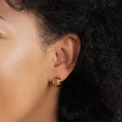 Vioraia Mika Geometric Curve Earrings