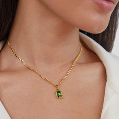 Vioraia Monet Green Crystal Pendant Necklace