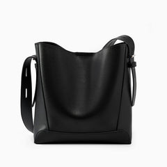 Vioraia (CS) Monique Tote Bag