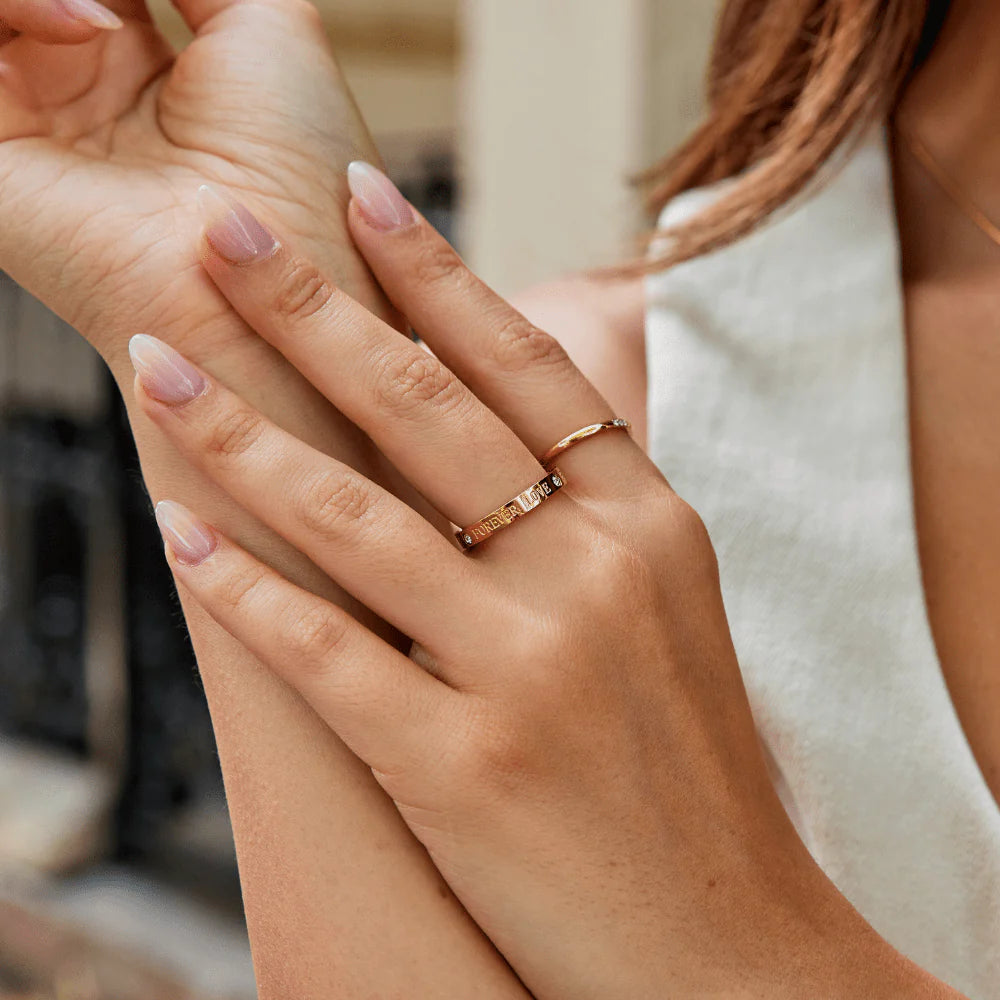 Vioraia Forever Love Crystal Gold Ring