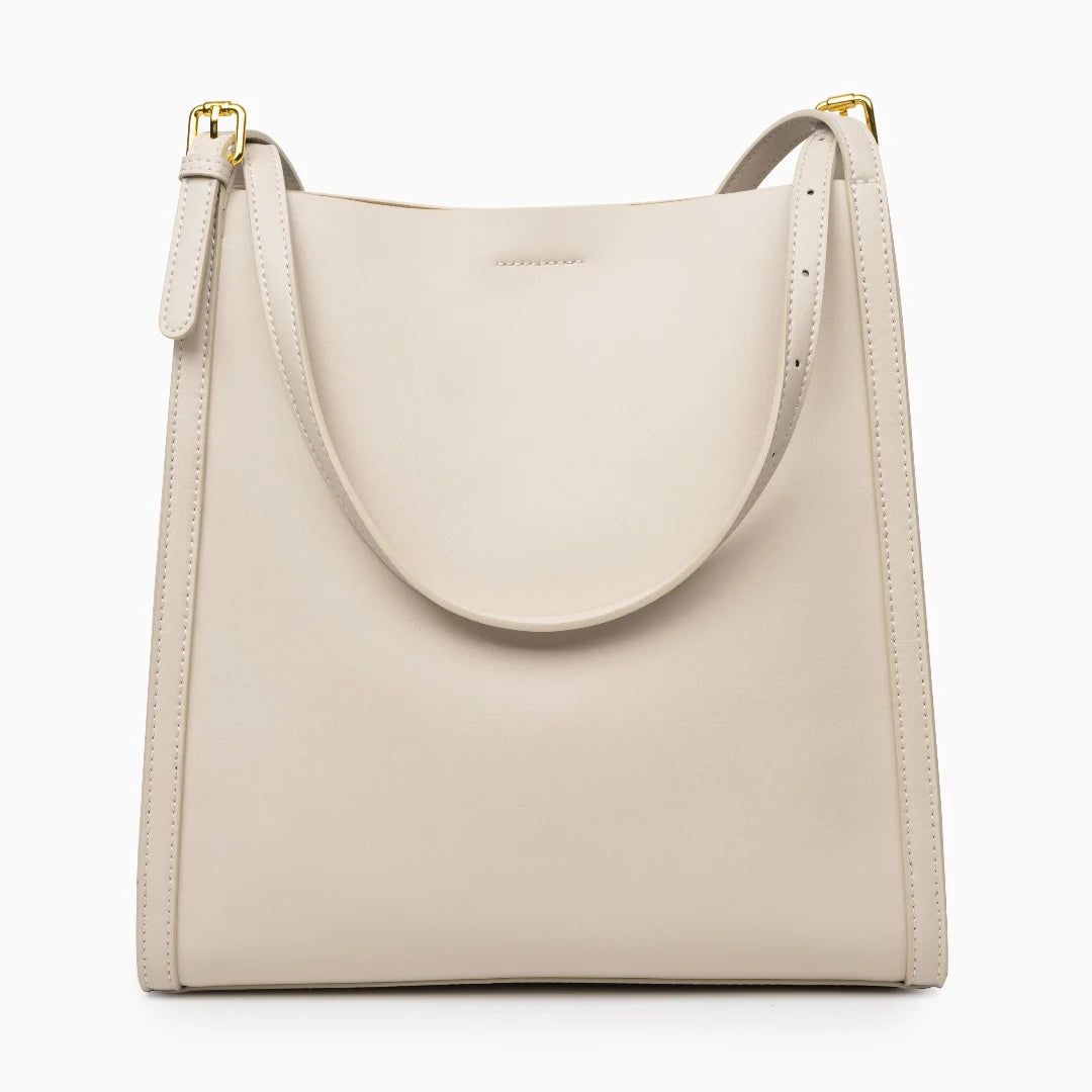 Vioraia (CS) Camila Tote Bag