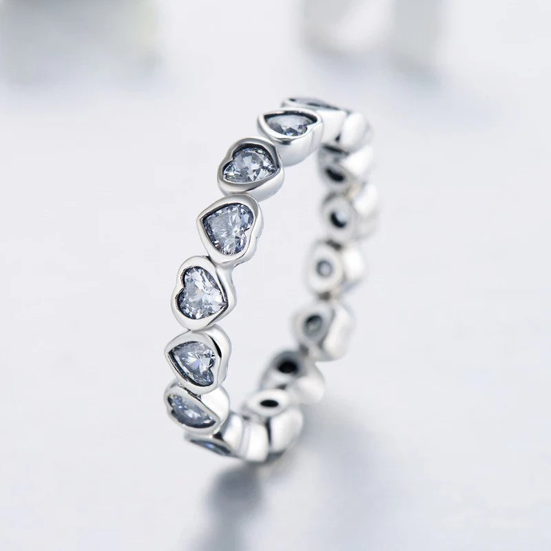 Vioraia Darling Devotion Ring