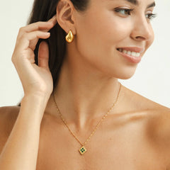 Vioraia Tiffany Emerald Pendant Necklace