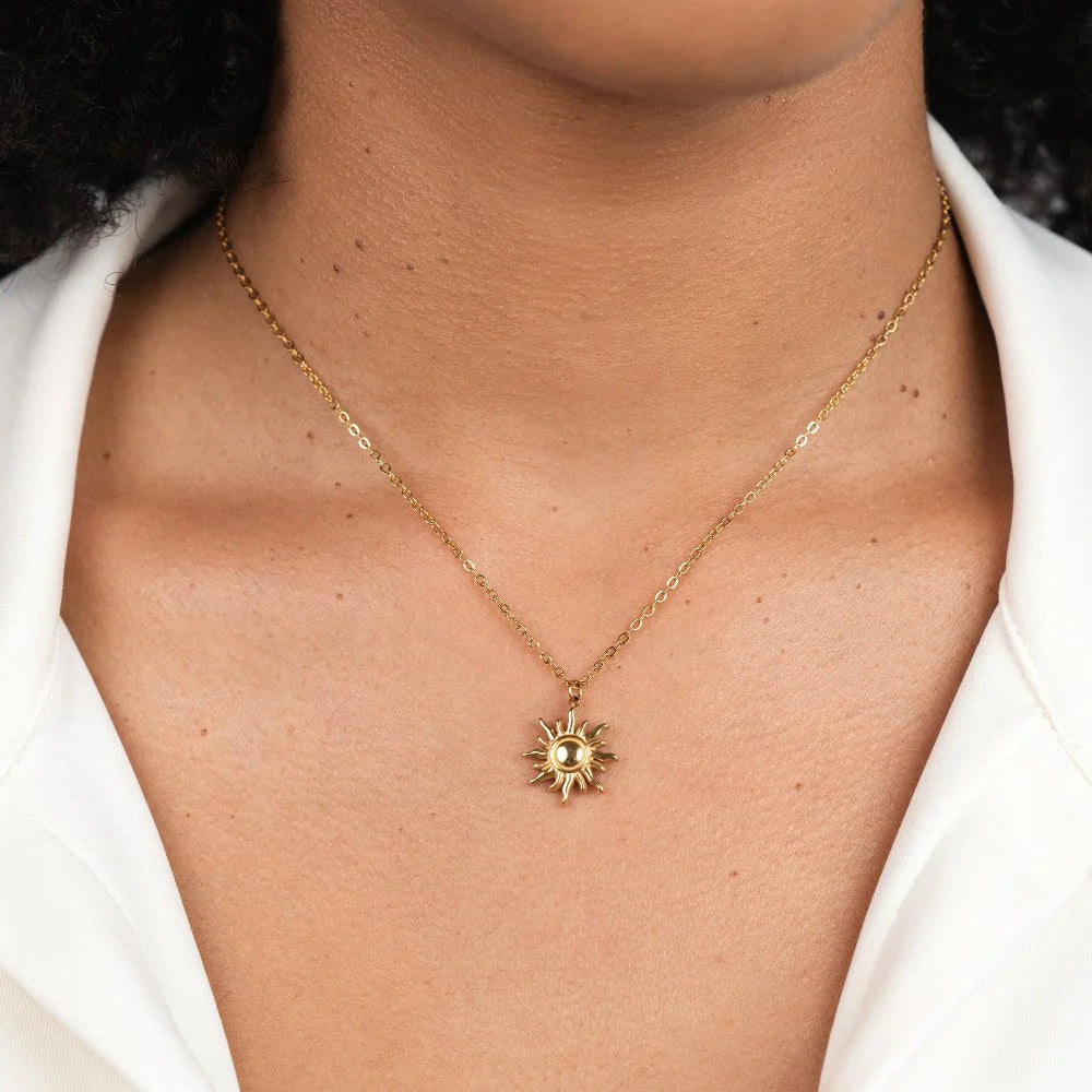 Vioraia Golden Sunburst Necklace