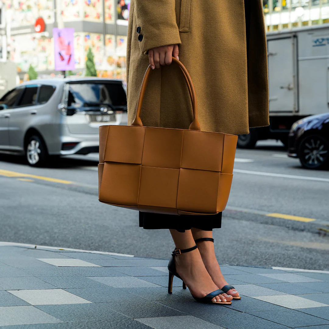 Vioraia Karine Medium Tote Bag