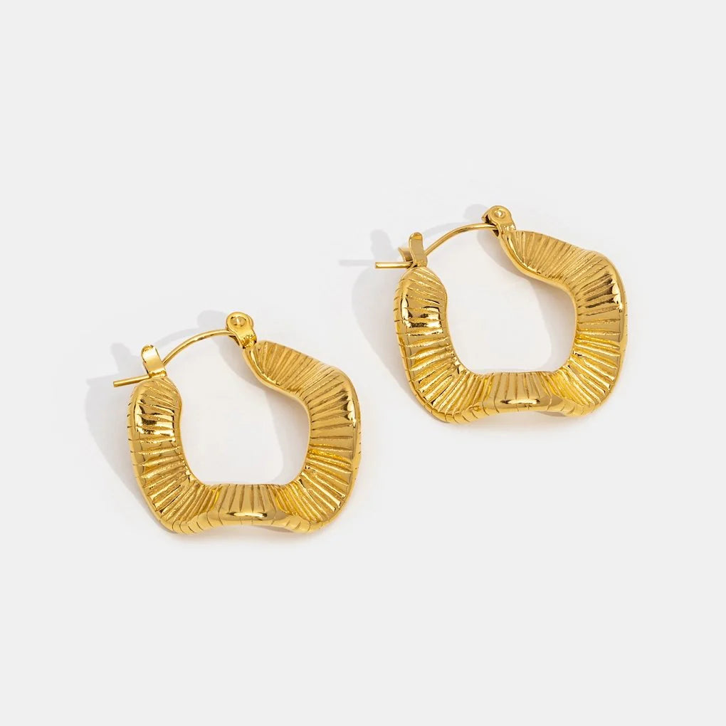 Vioraia Geometric Wave Gold Hoop Earrings