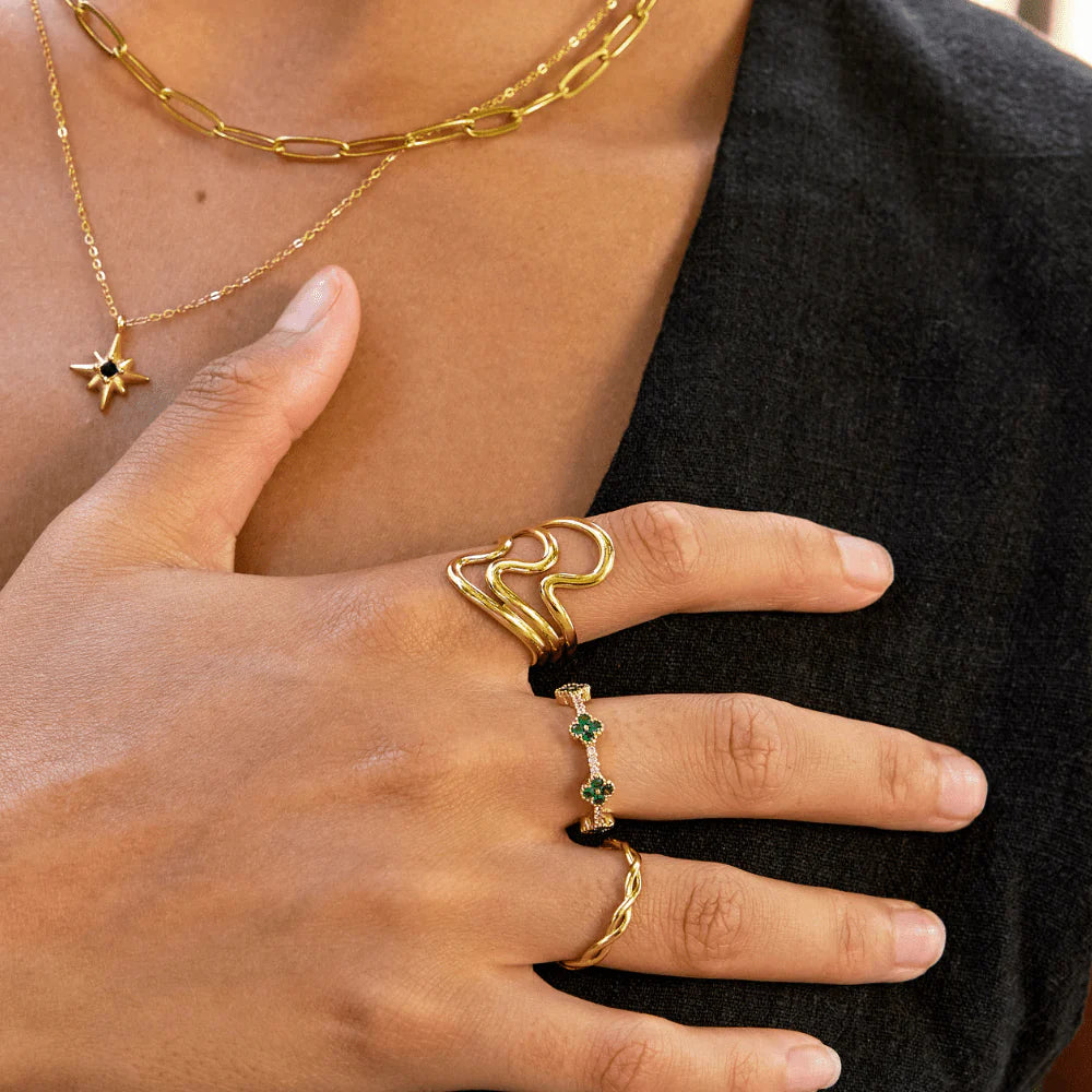 Vioraia Golden Waves Wrap Ring