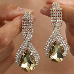 Vioraia Prestige Crystal Earrings