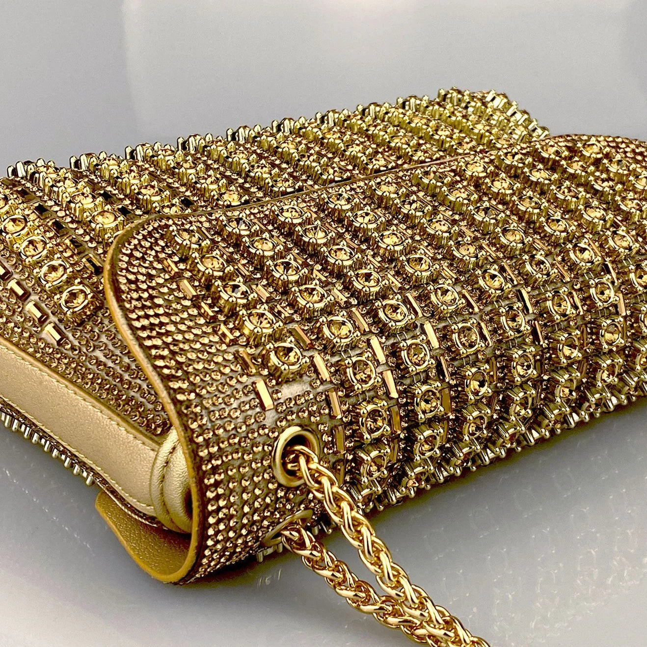 Vioraia (CS) Chantal Diamond Clutch Bag